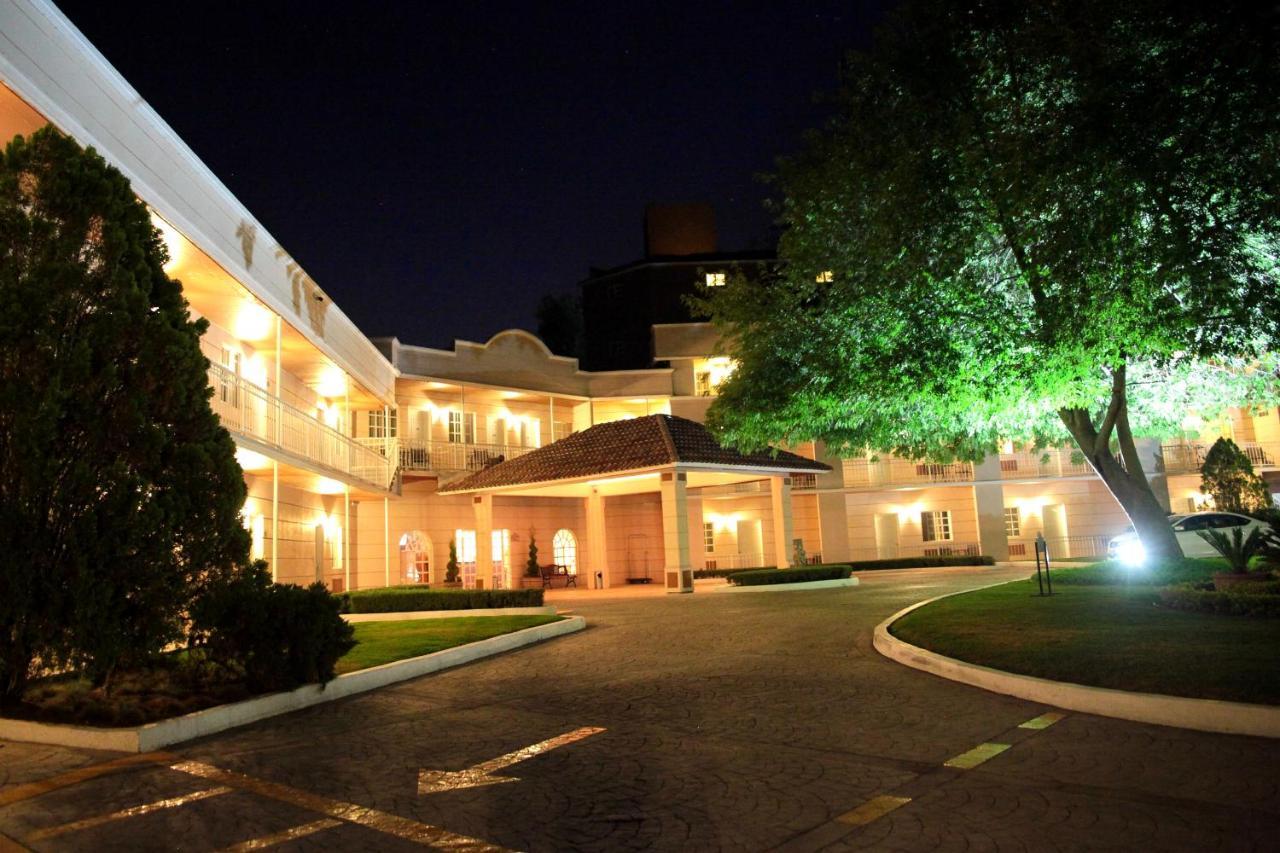 Hotel Real Del Bosque Golf And Spa Tula de Allende Exteriér fotografie
