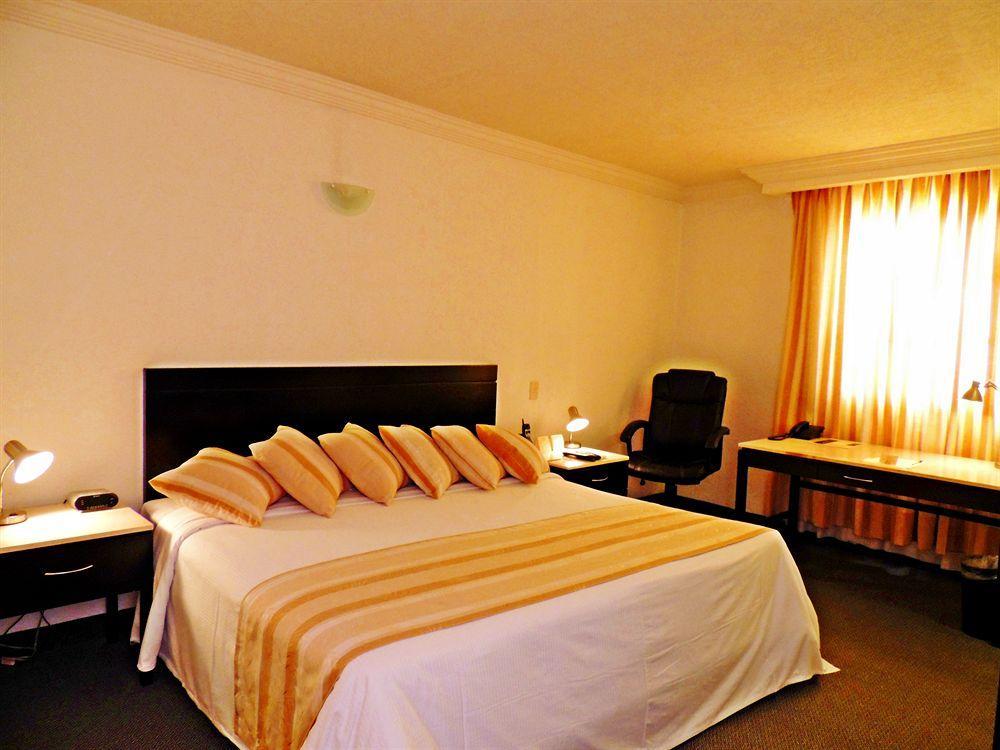 Hotel Real Del Bosque Golf And Spa Tula de Allende Exteriér fotografie